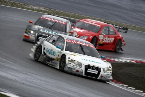 Tom Kristensen i duel med Timo Scheider og Jean Alesi